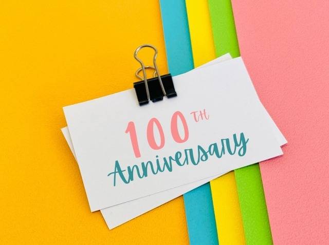 永年勤続表彰や創業記念品の支給における課税上の取り扱いは？